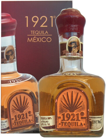 Текила 1921 Anejo gift box 0.7 л