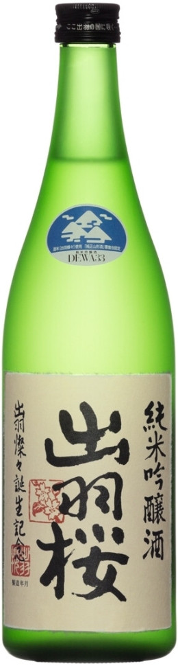 Саке Dewazakura Dewasansan Junmai Ginjo 720 мл