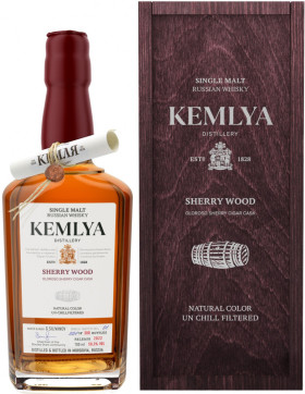 Виски Kemlya Sherry Wood wooden box 700 мл