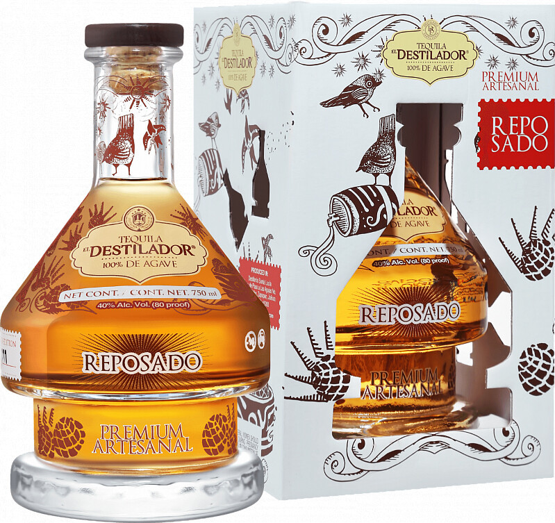 Текила El Destilador Premium Artesanal Reposado gift box 0.75 л