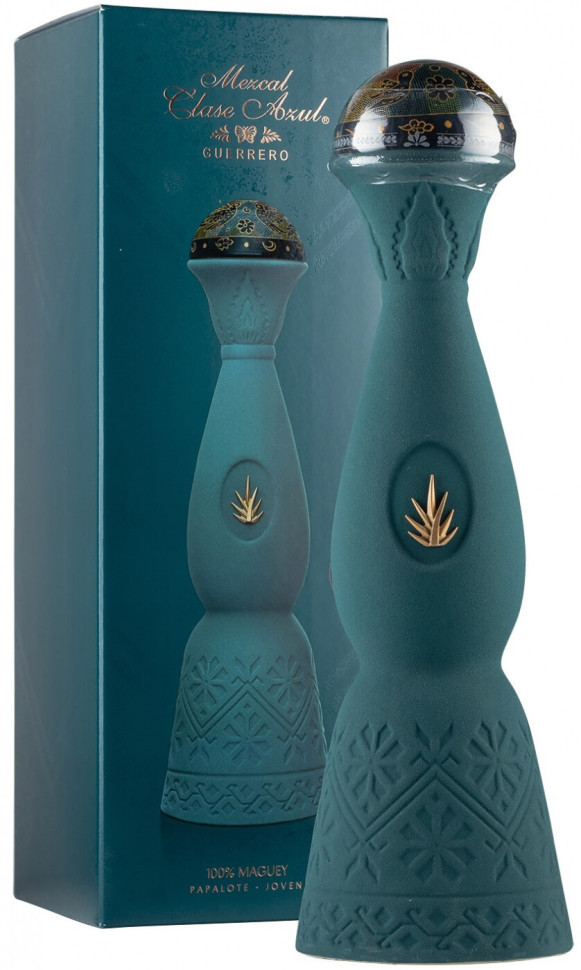 Мескаль Clase Azul Mezcal Guerrero gift box 0.7 л