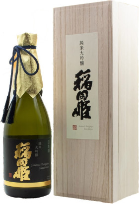 Саке Inatahime Junmai Daiginjo 30 Genshu wooden box 720 мл