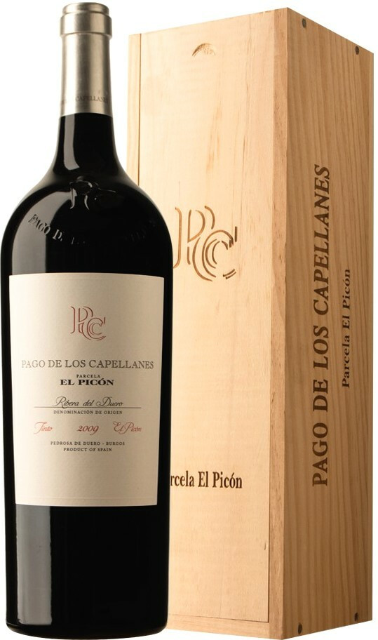 Вино Pago de los Capellanes Tinto Picon Ribera del Duero DO 2009 wooden box