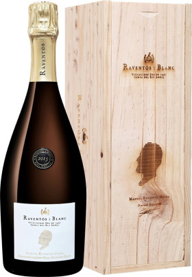 Игристое вино Raventos i Blanc Manuel Raventos Negra Brut Nature 2015 wooden box