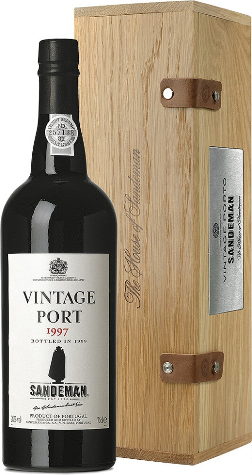 Портвейн Sandeman Vintage Porto 1997 wooden box