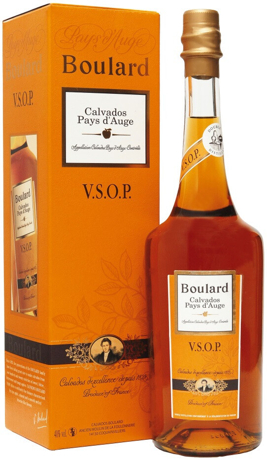 Кальвадос Boulard VSOP Pays d Auge AOC gift box 1000 мл