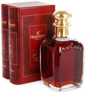 Коньяк Hennessy Library with gift box 700 мл