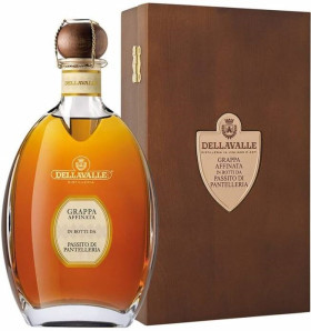 Граппа Grappa Affinata in botti da Passito di Pantelleria 2004 gift box 700 мл
