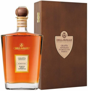 Граппа Grappa Affinata in botti da Porto Single Vintage Casks 2004 gift box 700 мл