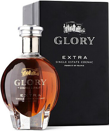 Коньяк Leyrat Extra in decanter Glory wooden box 700 мл