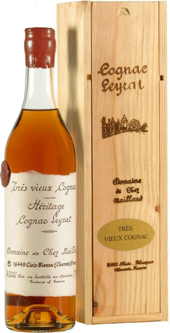 Коньяк Leyrat Tres Vieux wooden box 700 мл