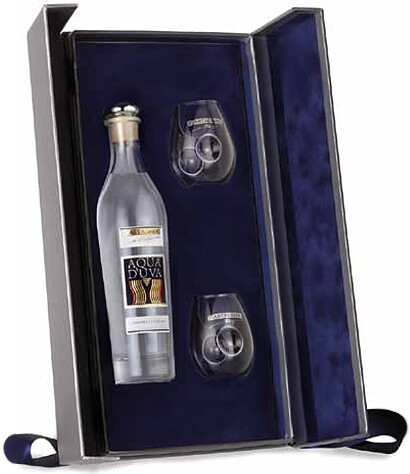 Граппа Castagner Aqua D Uva gift box with 2 glasses 500 мл