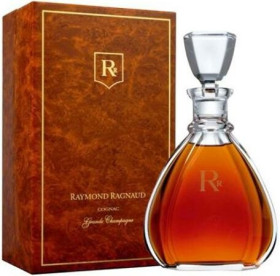 Коньяк Raymond Ragnaud Tres Vieille in crystal decanter gift box 700 мл