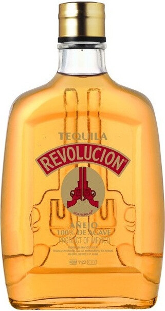 Текила Revolucion Anejo 0.7 л