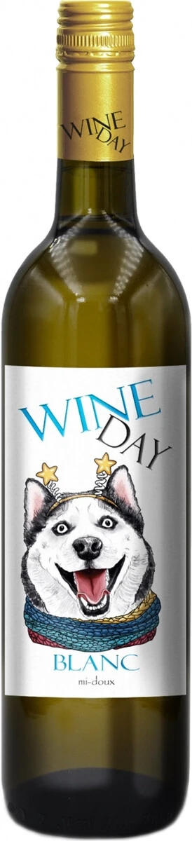 Вино "Wine Day" Blanc Mi-doux