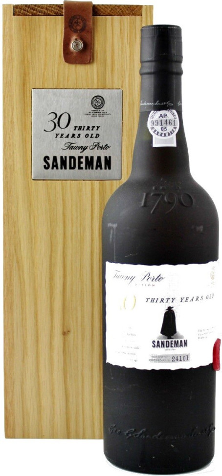 Портвейн Sandeman Tawny Porto 30 Years Old Douro DOP wooden box