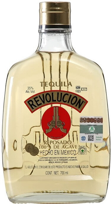 Текила Revolucion Reposado 0.7 л