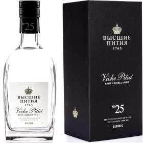 Водка Viche Pitia 1765 Classic gift box 700 мл