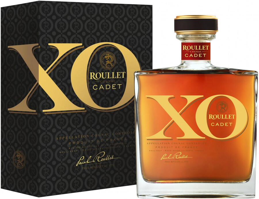 Коньяк Roullet Cadet XO gift box 700 мл