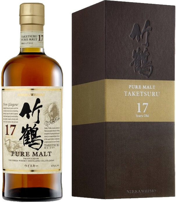 Виски Nikka Taketsuru Pure Malt 17 Years Old wooden box 700 мл