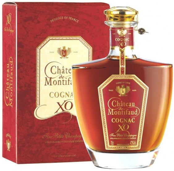 Коньяк Chateau de Montifaud XO Fine Petite Champagne AOC gift box 700 мл