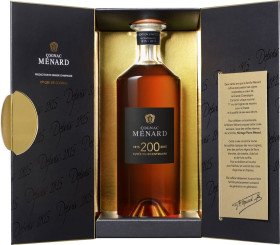 Коньяк Menard Cuvee du Bicentenaire gift box 500 мл