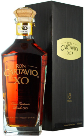 Ром Cartavio XO gift box 0.75 л