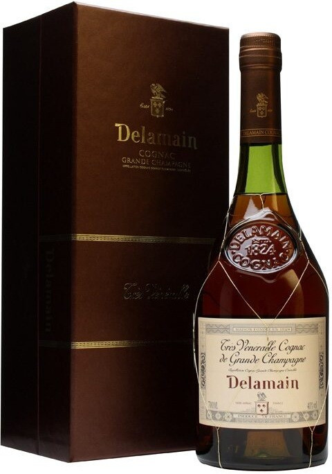 Коньяк Delamain Tres Venerable gift box 700 мл